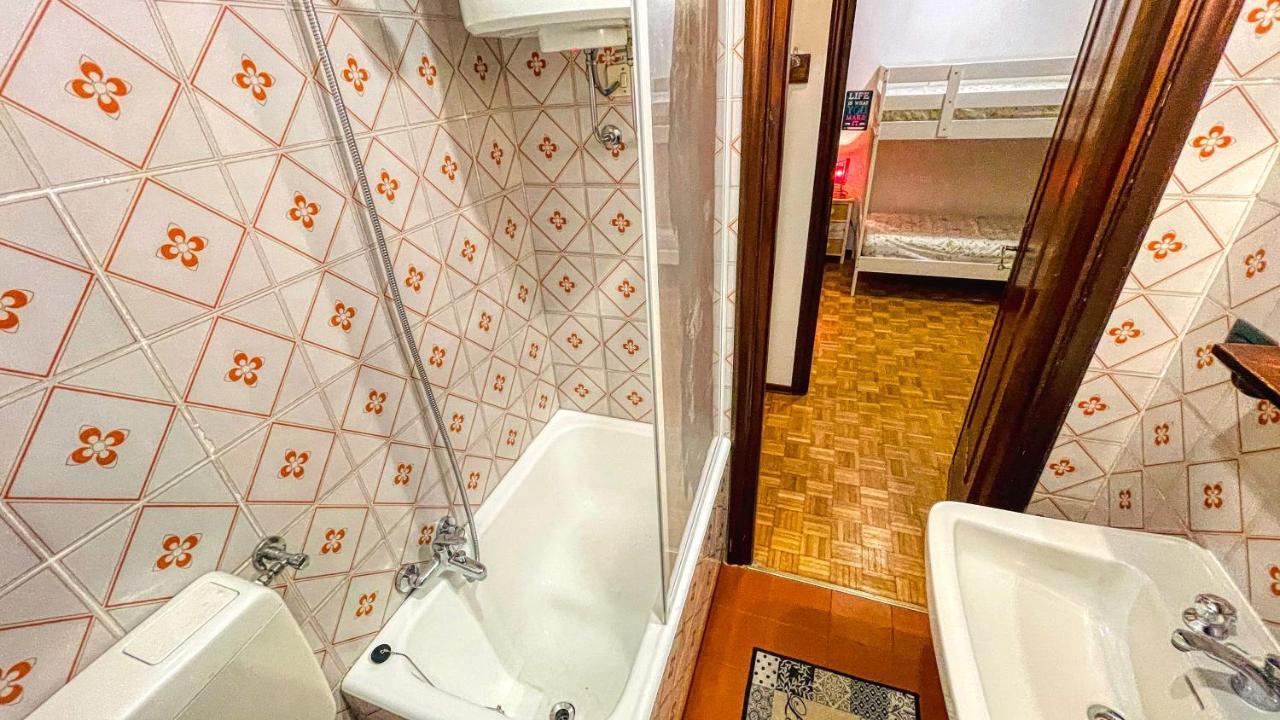 Appartamento Einaudi 11 - Affitti Brevi Italia Бардонеккия Экстерьер фото