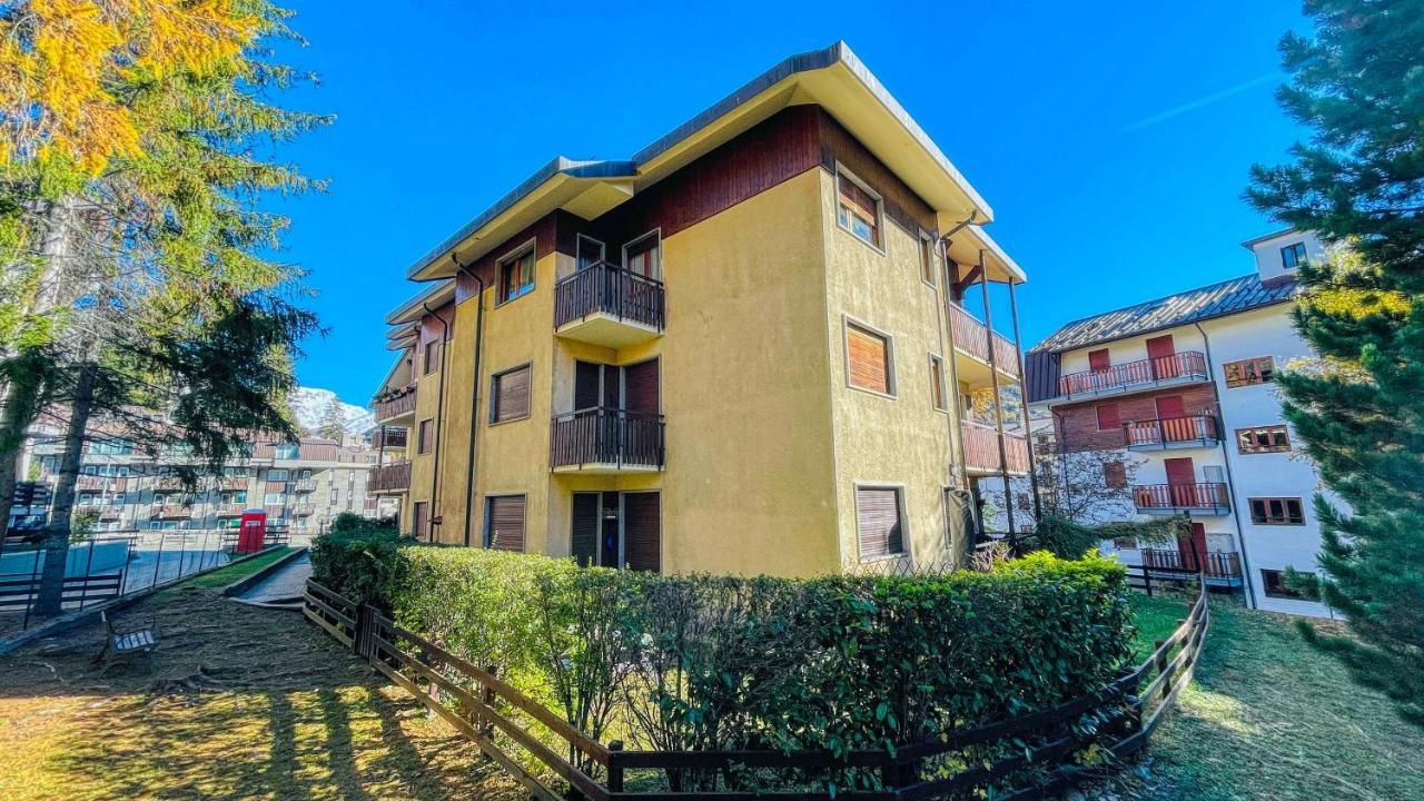 Appartamento Einaudi 11 - Affitti Brevi Italia Бардонеккия Экстерьер фото